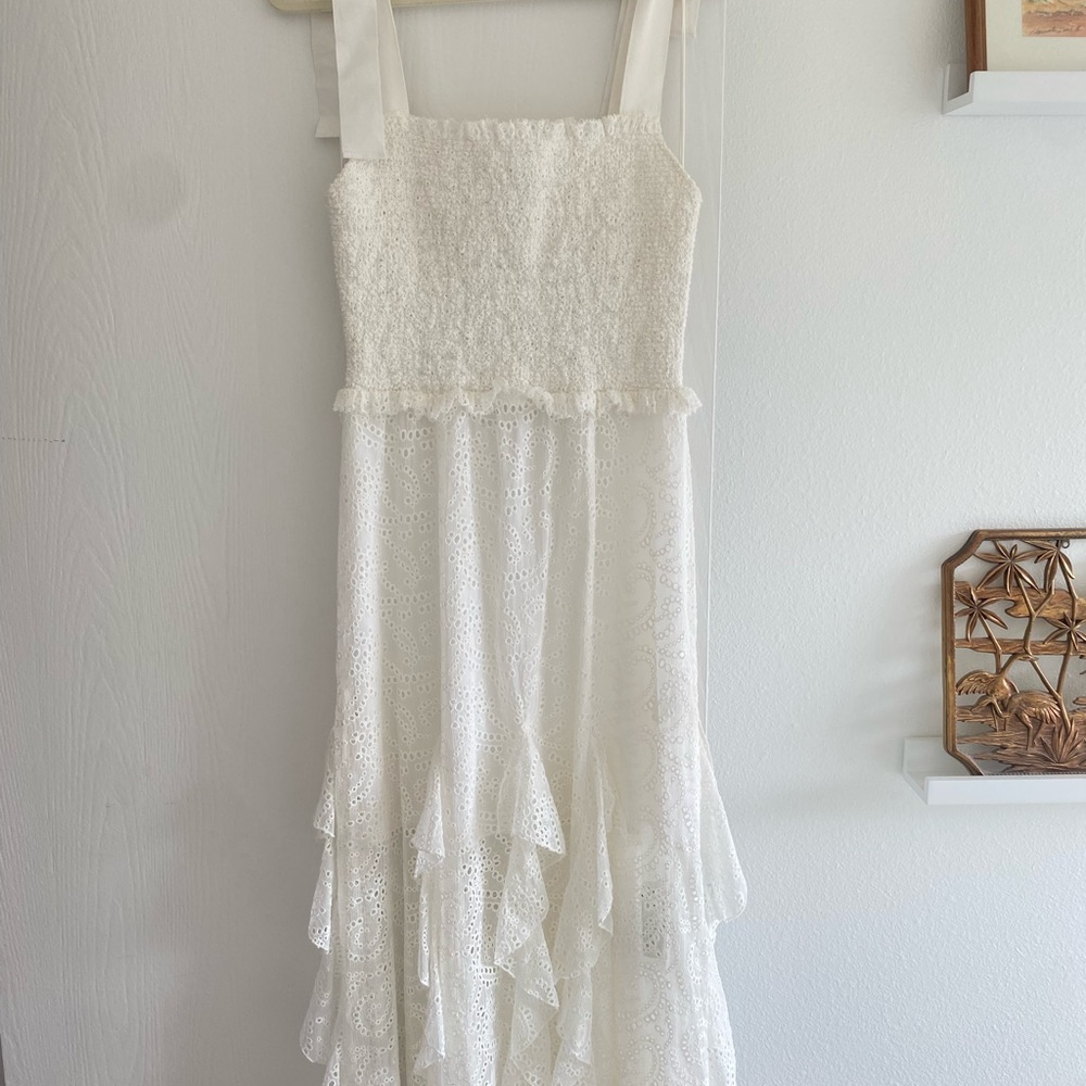 Elegant White Lace Dress